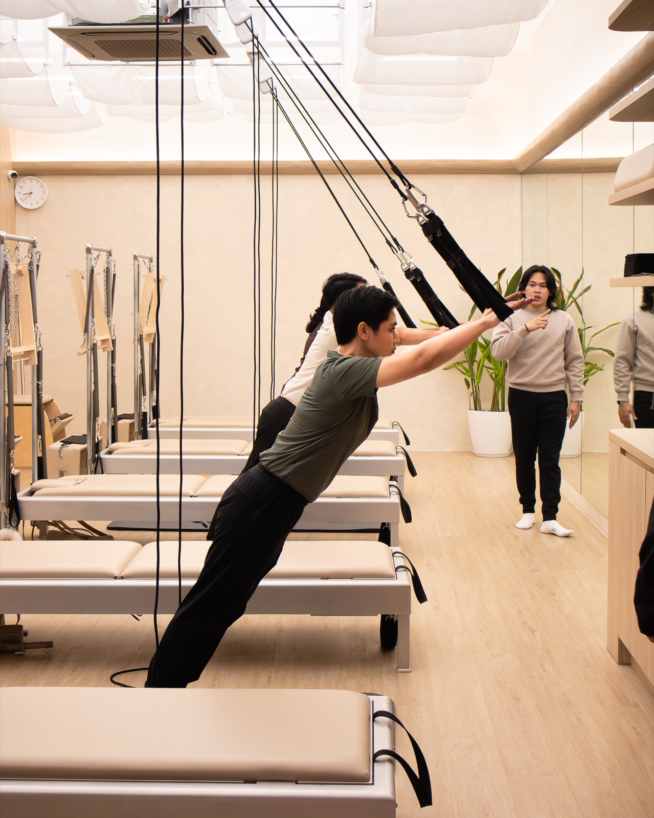 A group reformer class mid-flow
